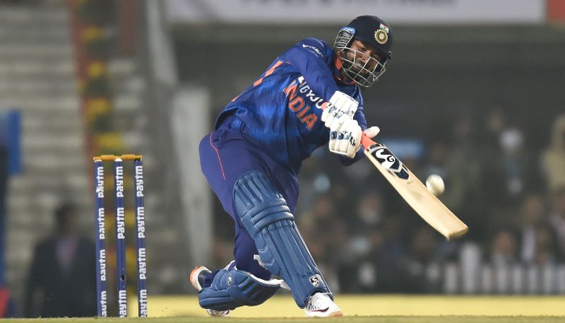 India vs New Zealand: Rishabh Pant batting is huge disappoint in T20 Series, Says Aakash Chopra, Daniel Vettori