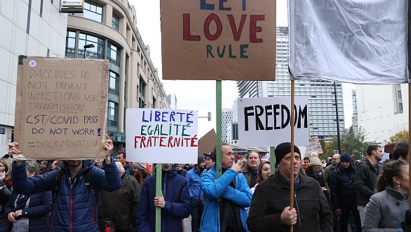 Protests across Europe after new lockdown measures come into force kpn