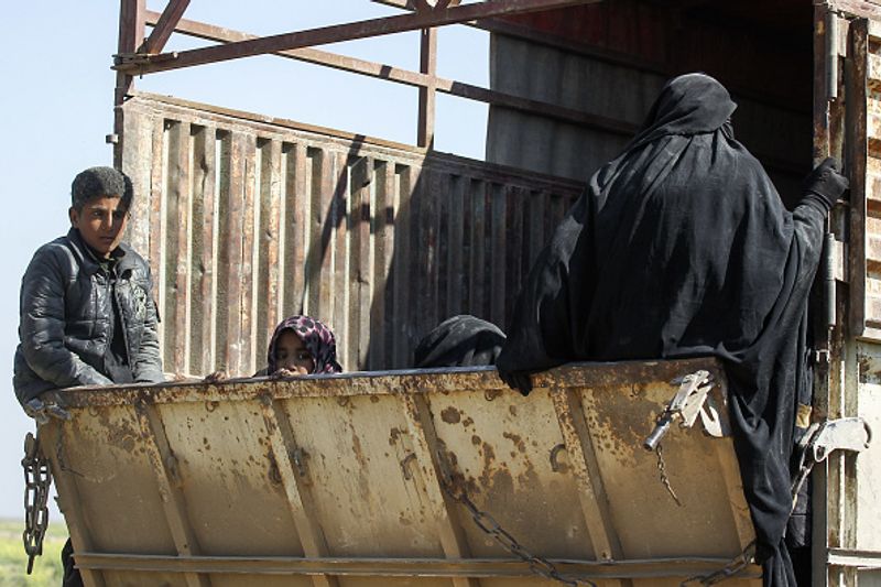 IS bride Shamima Begum says she is preparing to return to UK for a court hearing