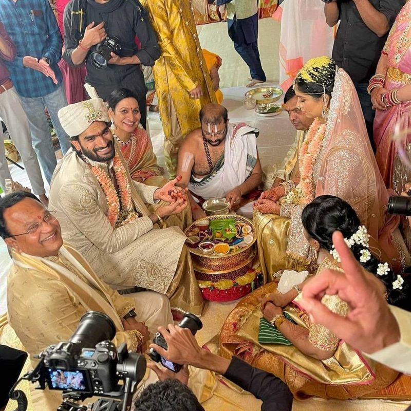 telugu actor kartikeya gummakonda marries his girlfriend lohitha Reddy in hyderabad gvd