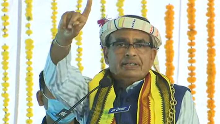 madhya pradesh, Mandla,cm shivraj singh chouhan new excise policy to legalize liquor made of mahua will be sold as heritage liquor madhya pradesh, Mandla,cm shivraj singh chouhan new excise policy to legalize liquor made of mahua will be sold as heritage liquor