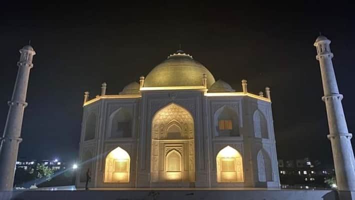 Madhya Pradesh man build Taj Mahal for his wife Madhya Pradesh man build Taj Mahal for his wife