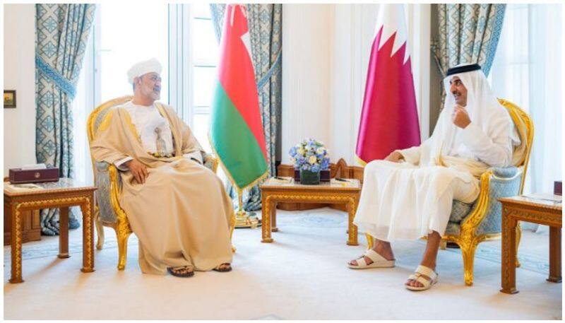 Oman Sultan holds talks with Emir of Qatar