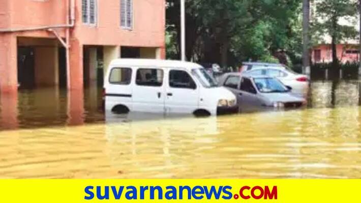 Floating cars flooded roads after heavy rain batters parts of Bengaluru BBMP in action mnj Floating cars flooded roads after heavy rain batters parts of Bengaluru BBMP in action mnj