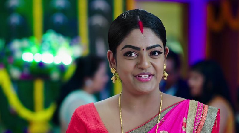 Muralikrishna suspects Deepas depressed behaviour in todays Karthika deepam serial episode