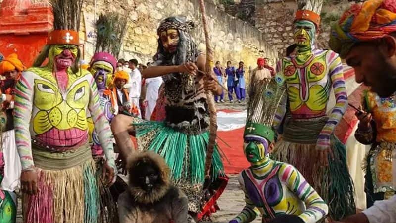 Bundi festival 2021 started colors of folk culture visible See best performances of artists in pictures UDT