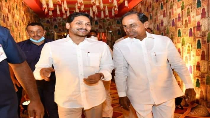 Will KCR And Jagan friendship continues after BRS party entry into andhra pradesh Will KCR And Jagan friendship continues after BRS party entry into andhra pradesh