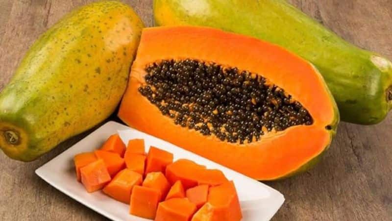 papaya helps to reduce body fat