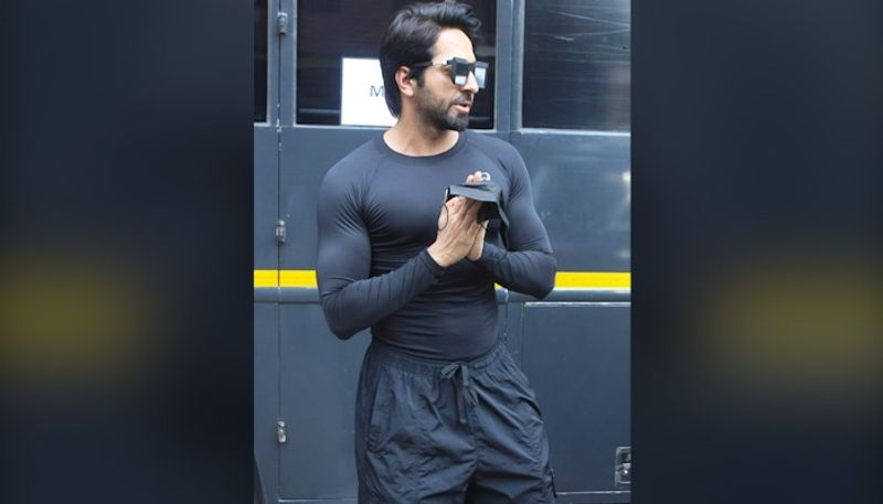 Ranbir Kapoor to Shahid Kapoor and Sidharth Malhotra, it was a starry day in Mumbai (photos) drb