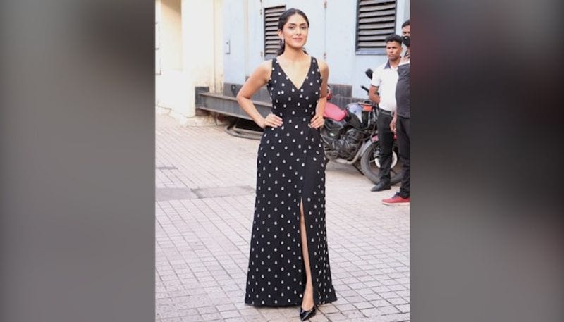 Ranbir Kapoor to Shahid Kapoor and Sidharth Malhotra, it was a starry day in Mumbai (photos) drb