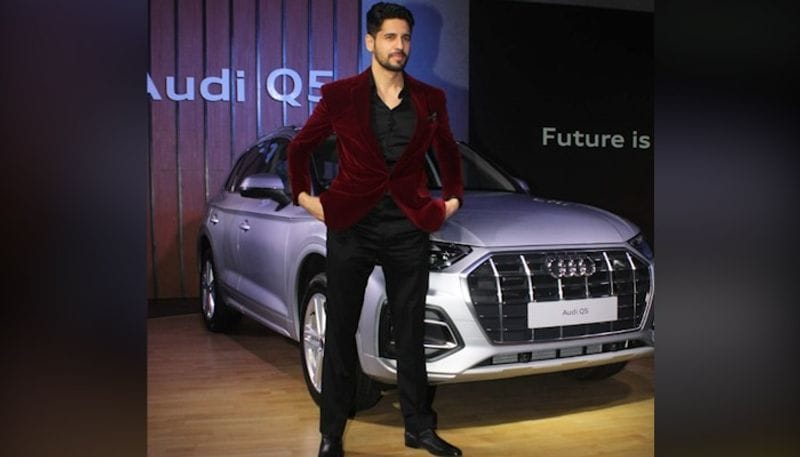 Ranbir Kapoor to Shahid Kapoor and Sidharth Malhotra, it was a starry day in Mumbai (photos) drb