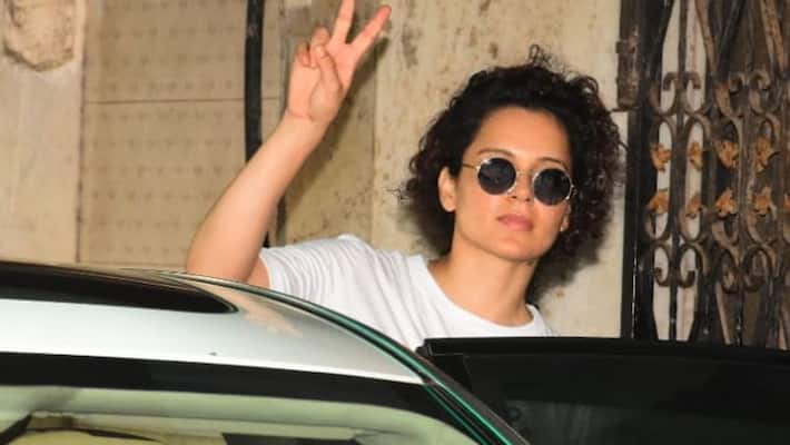 Kangana Ranaut reacts to FIR filed against her by posting photo in bra, check it out SCJ Kangana Ranaut reacts to FIR filed against her by posting photo in bra, check it out SCJ