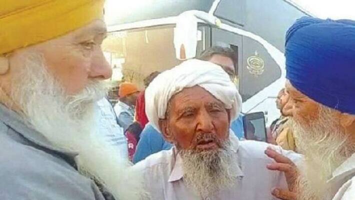friends separated during partition reunited friends separated during partition reunited