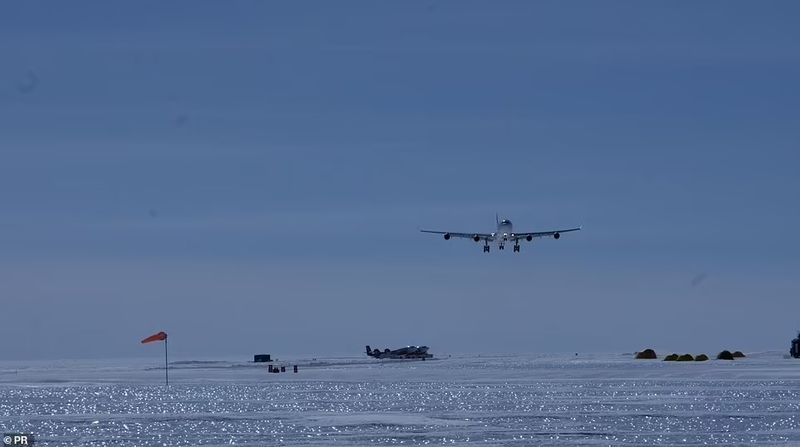 Wolf s Fang lands their chartered A340 Airbus in Antarctica