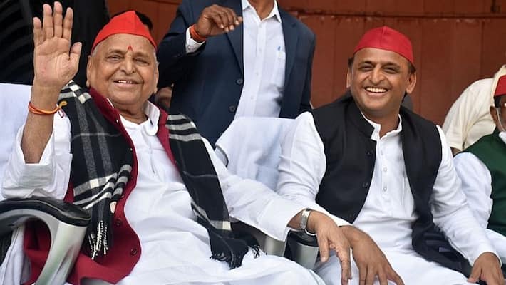 UP Election 2022 Akhilesh finds more allies against BJP; Apna Dal faction joins hands with SP UP Election 2022 Akhilesh finds more allies against BJP; Apna Dal faction joins hands with SP