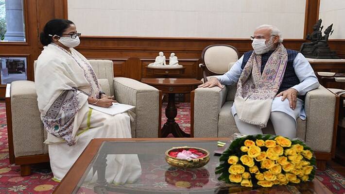 mamata banerjee meets pm narendra modi over bsf jurisdiction extension mamata banerjee meets pm narendra modi over bsf jurisdiction extension