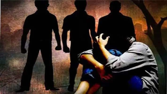 Hyderabad 17 year old girl gangraped inside car while returning from party gcw Hyderabad 17 year old girl gangraped inside car while returning from party gcw