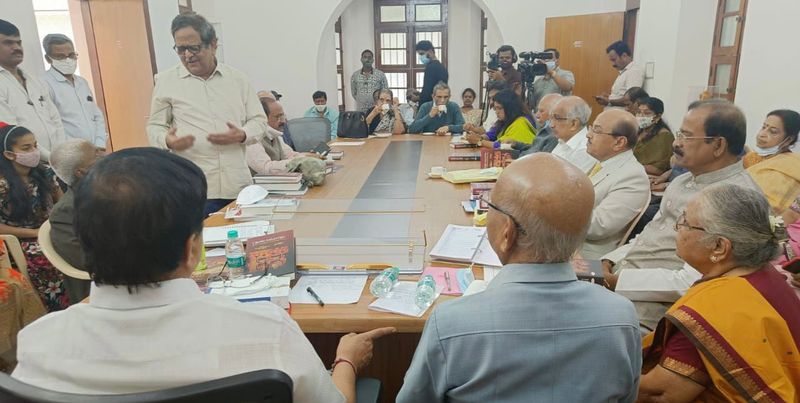 Prepare Engineering and Medical Text in Kannada Says Araga Jnanendra grg