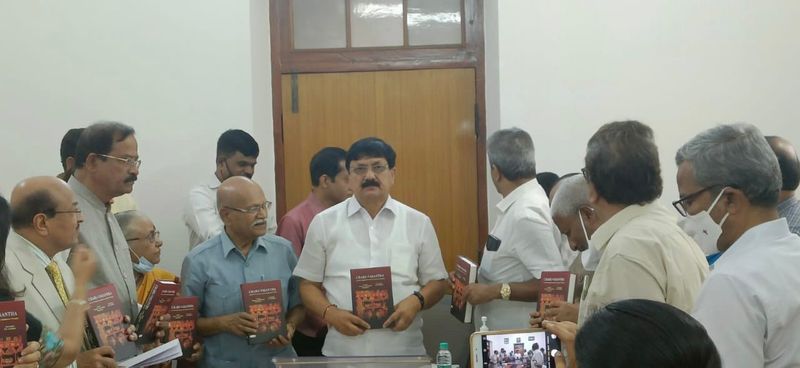 Prepare Engineering and Medical Text in Kannada Says Araga Jnanendra grg