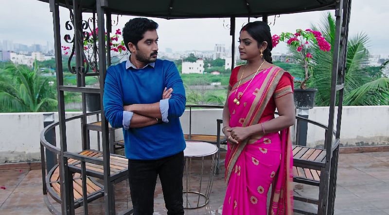 Deepa exposes Monithas evil deeds in todays Karthika deepam serial episode