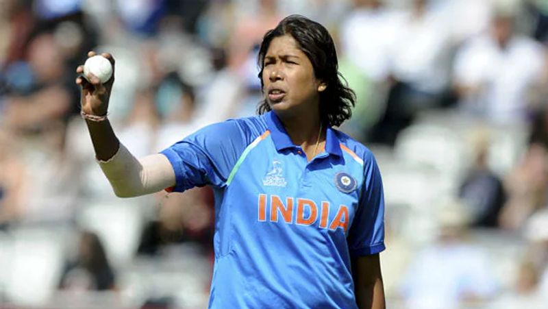 Jhulan Goswami Birthday: know the struggle of India's fastest woman bowler dva
