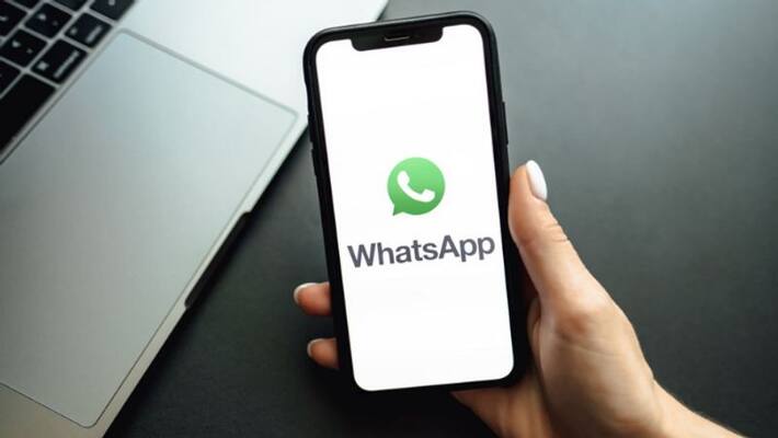 WhatsApp may now allow users to delete messages for everyone 7 days after sending them WhatsApp may now allow users to delete messages for everyone 7 days after sending them