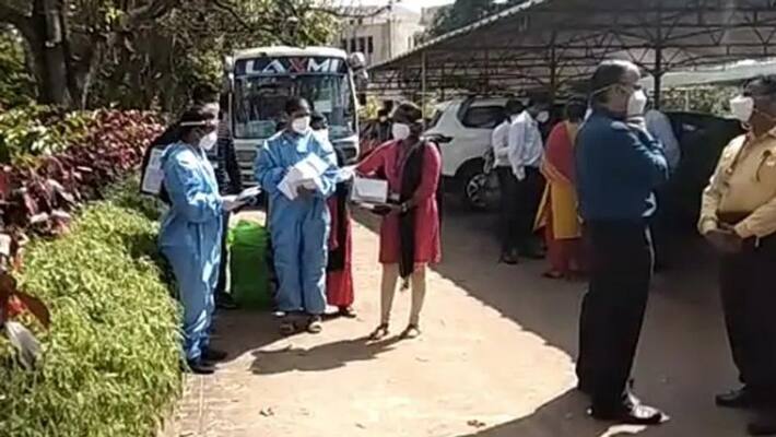 Covid to 66 students of a College in Karnataka who were vaccinated Covid to 66 students of a College in Karnataka who were vaccinated