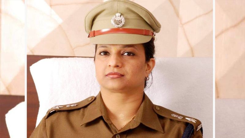 haryana ips bharti arora to retire on vrs cm manohar lal