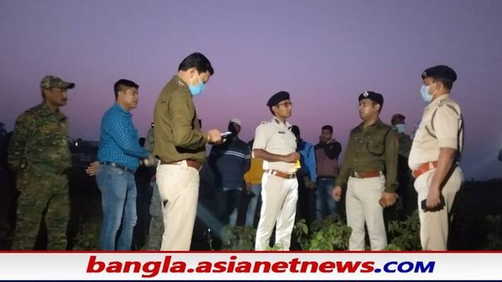 Mystery surrounding twin bodies in Malda, Police Super Alok Rajoria visits crime scene bsm Mystery surrounding twin bodies in Malda, Police Super Alok Rajoria visits crime scene bsm
