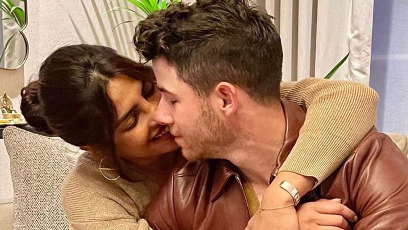Priyanka Chopra and Nick Jonas turn heads at the British Fashion Awards 2021 BRD