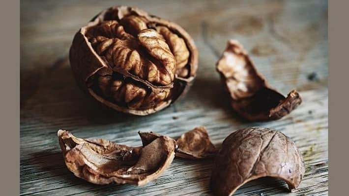 Health Benefits Soaked Walnut in diet MBT Health Benefits Soaked Walnut in diet MBT