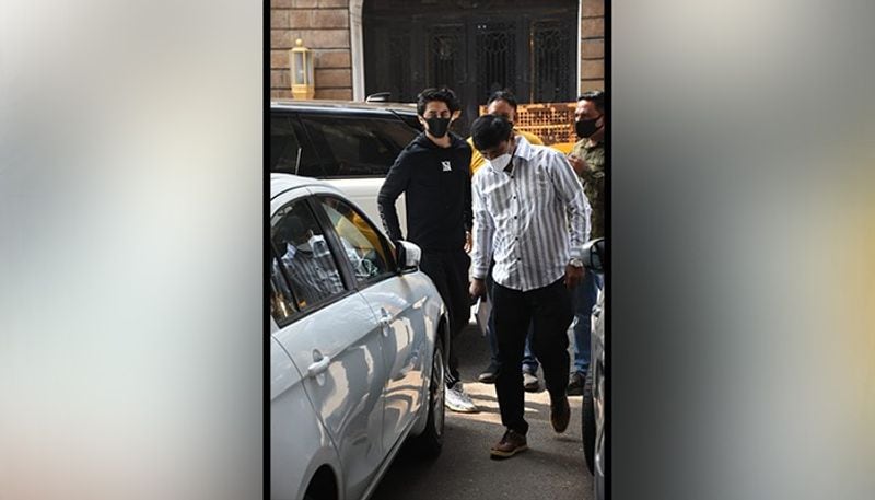 Aryan Khan drugs case Shah Rukh Khan son visits NCB office for weekly his attendance drb
