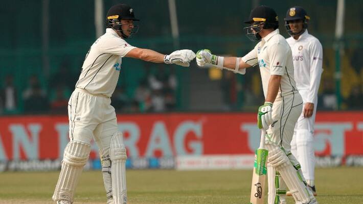 Ind vs NZ Kanpur Test Will Young Tom Latham unbeaten Century Stand helps New Zealand Fight back against India On Day 2 kvn Ind vs NZ Kanpur Test Will Young Tom Latham unbeaten Century Stand helps New Zealand Fight back against India On Day 2 kvn