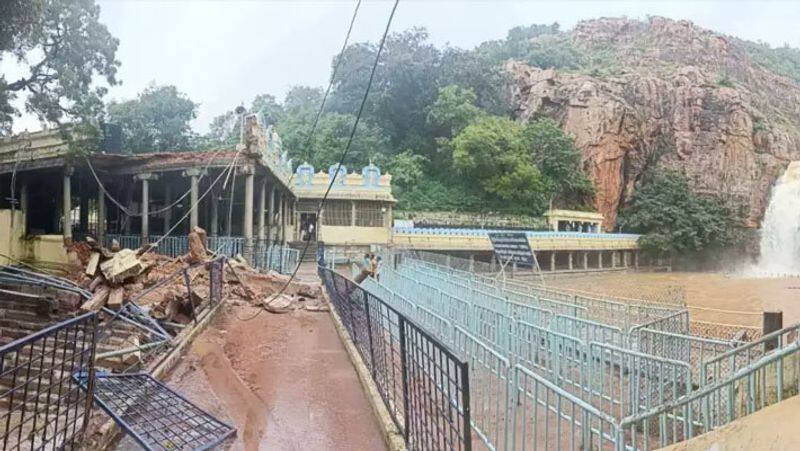 monsoon alert, Andhra Pradesh floods and bravery of rescue team KPA