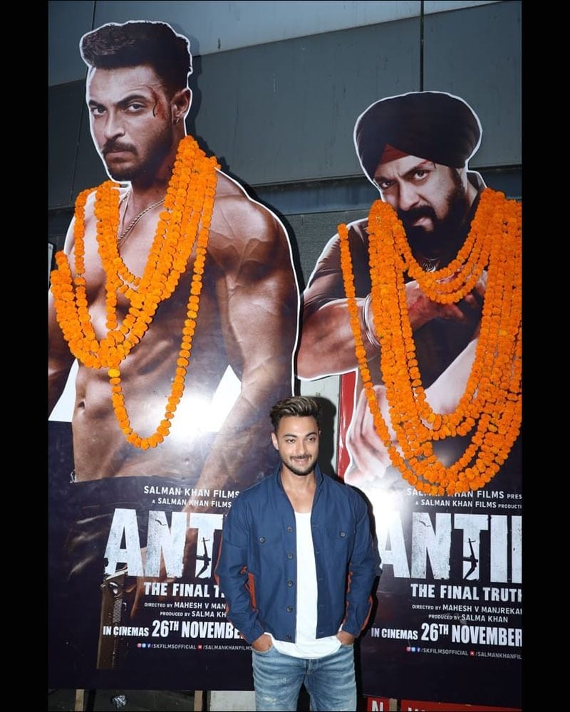 Antim Premier exclusive photos of salman khan and Sangeeta Bijlani BRD