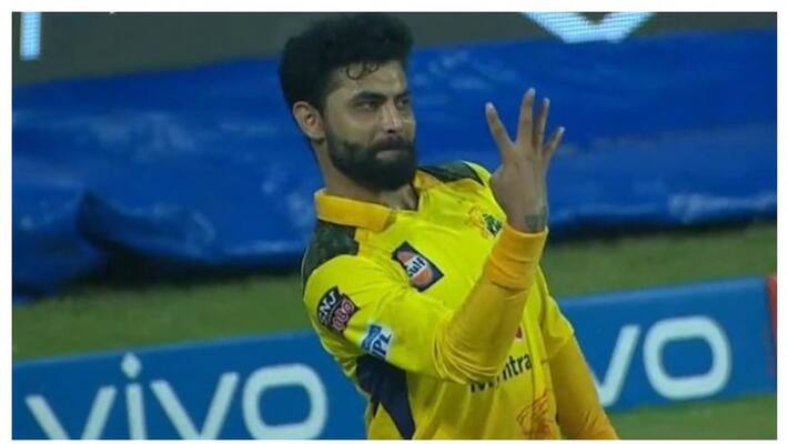 Should I Tell? Ravindra Jadeja Teases Chennai super Kings to Reveal Final Four names, CSK Gave Epic Replay Should I Tell? Ravindra Jadeja Teases Chennai super Kings to Reveal Final Four names, CSK Gave Epic Replay