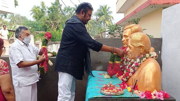 actor mohan babu visited yarlagadda lakshmi prasad house actor mohan babu visited yarlagadda lakshmi prasad house