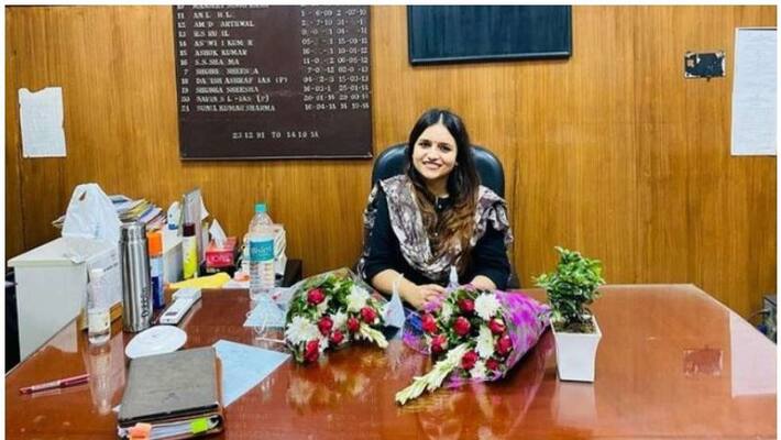 inspirational story sarjana yadav IAS inspirational story sarjana yadav IAS