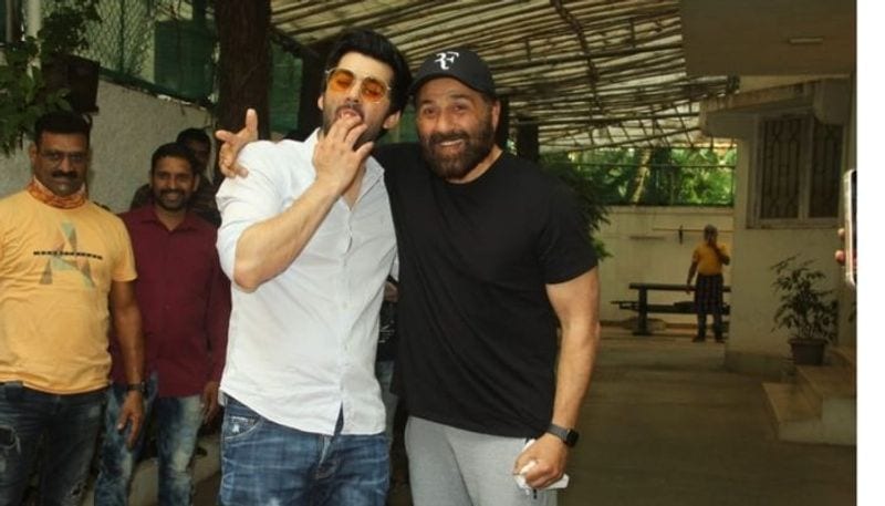 Suniel Shetty, Ahan Shetty, Rahul Vaidya and more, celebs spotted on Saturday SCJ