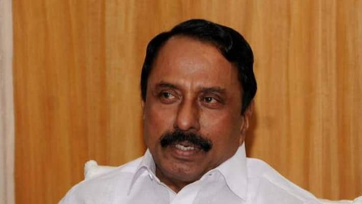 Sengottaiyan plans to capture ADMK party Sengottaiyan plans to capture ADMK party