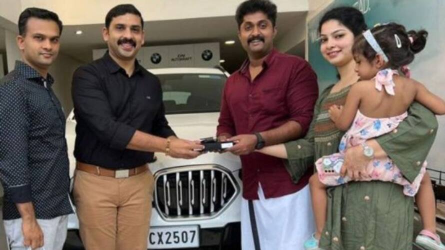 Dhyan Sreenivasan bought bmw x6 Dhyan Sreenivasan bought bmw x6