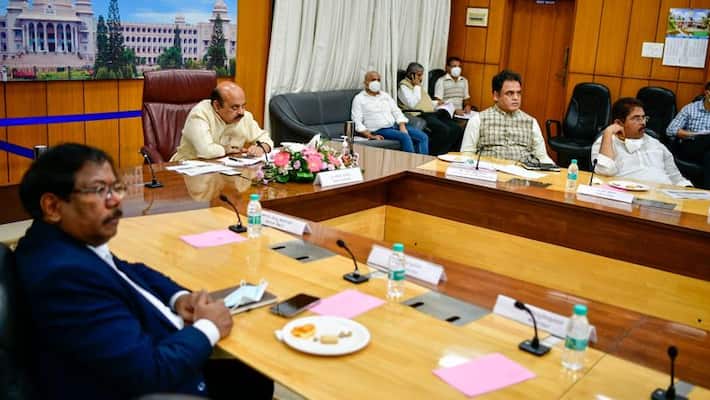 Here Is CM Basavaraj Bommai covid19 omicron meeting highlights rbj Here Is CM Basavaraj Bommai covid19 omicron meeting highlights rbj
