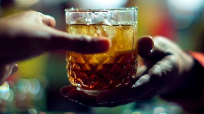 Liquor shops closed closed for on 3 days for karnataka mlc election Liquor shops closed closed for on 3 days for karnataka mlc election