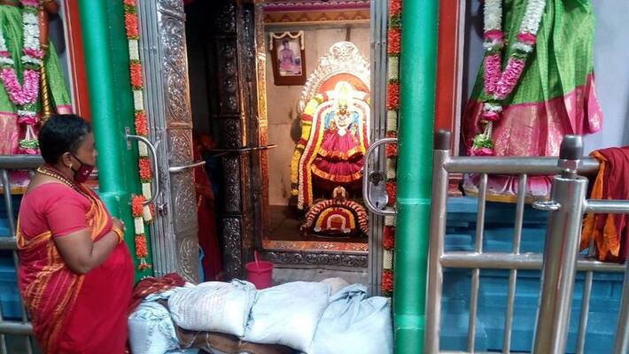 Tamilnadu Rains Melmaruvathur temple flooded Tamilnadu Rains Melmaruvathur temple flooded