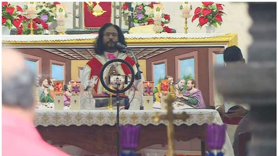 syro malabar church new style of holy mass starts syro malabar church new style of holy mass starts