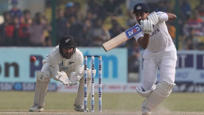 Ind vs NZ Kanpur Test Shreyas Iyer Wriddhiman Saha Fifty Powers Team India Set 284 runs Target to New Zealand kvn Ind vs NZ Kanpur Test Shreyas Iyer Wriddhiman Saha Fifty Powers Team India Set 284 runs Target to New Zealand kvn