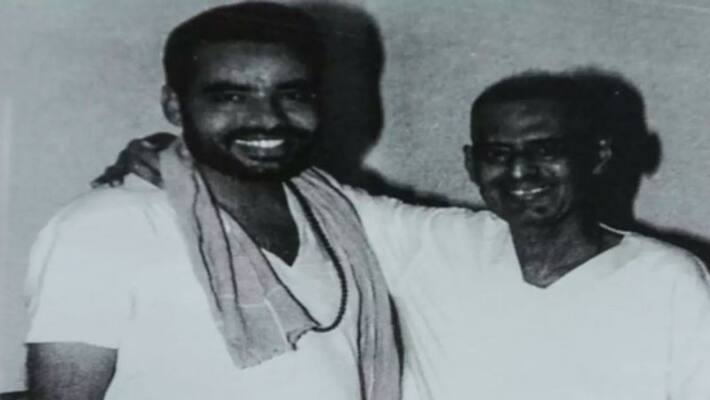 old picture of PM Modi is going viral with a false claim kpn old picture of PM Modi is going viral with a false claim kpn
