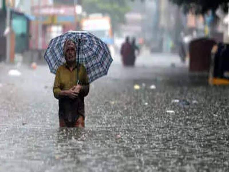Tamilnadu rain updates: O God .. Continue Rain for the next 4 days. ?? Weather Center alert.