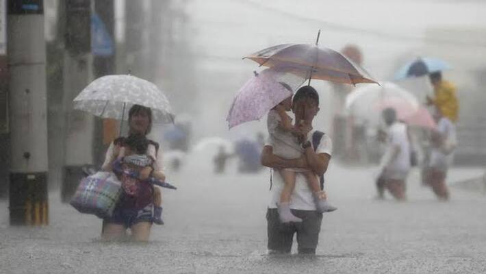 Oh my God .. heavy rain for the next 4 days. ?? warning these distict people be carefull. Oh my God .. heavy rain for the next 4 days. ?? warning these distict people be carefull.