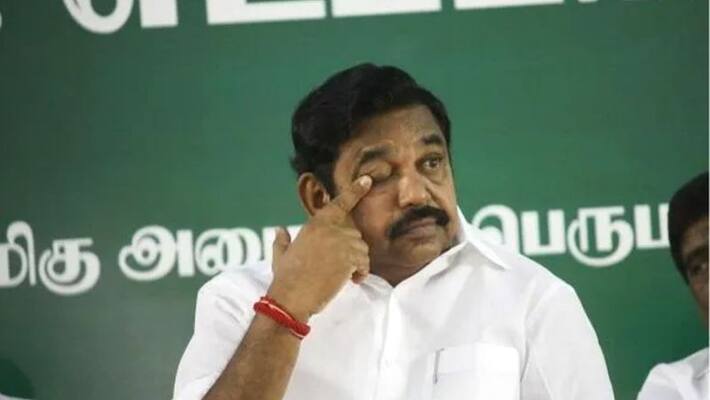 Former Chief Minister Edappadi Palanisamy is in dire straits due to threats from all sides Former Chief Minister Edappadi Palanisamy is in dire straits due to threats from all sides
